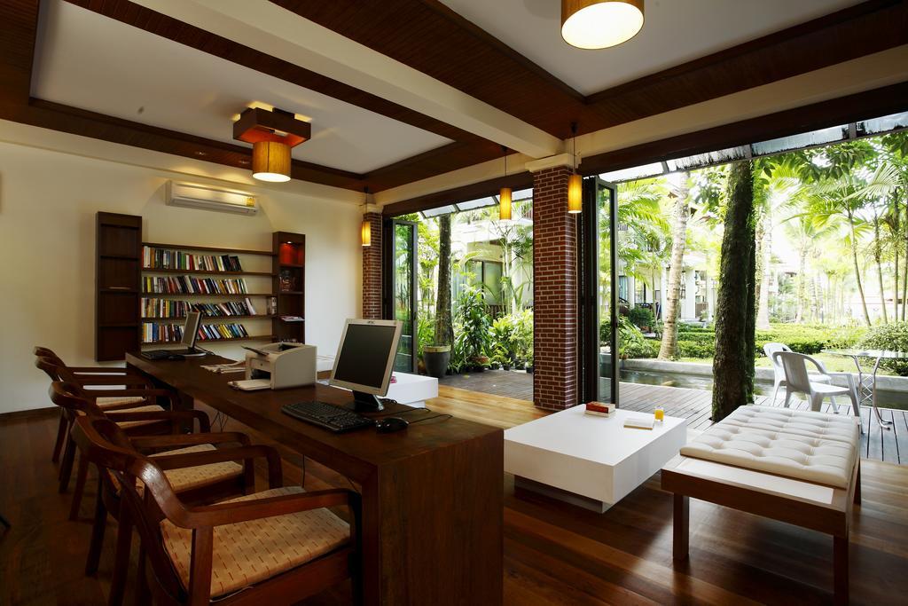 Khaolak Bayfront Resort Takuapa Bagian luar foto