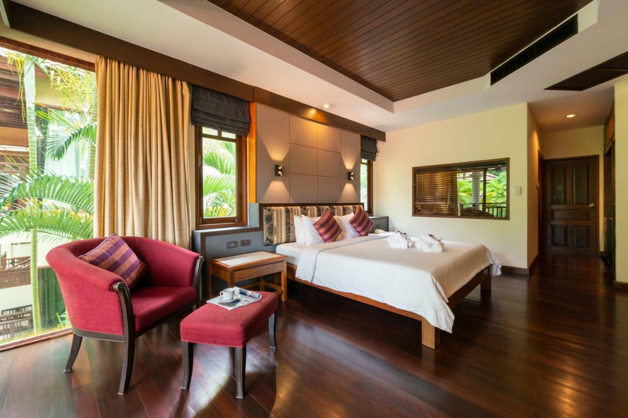 Khaolak Bayfront Resort Takuapa Bagian luar foto